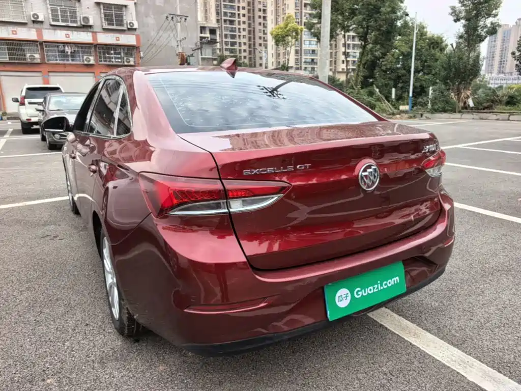 Buick Excelle — миниатюра 5