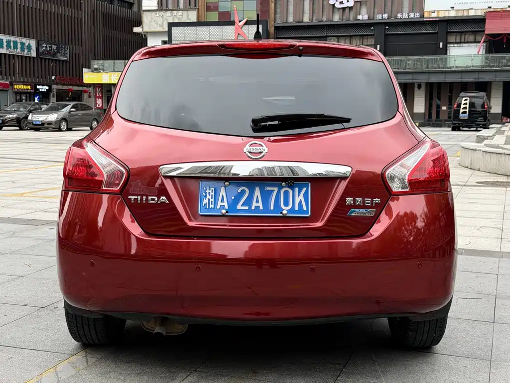 Nissan Tiida — миниатюра 5