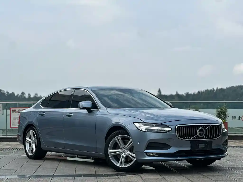 Volvo S90 — миниатюра 3