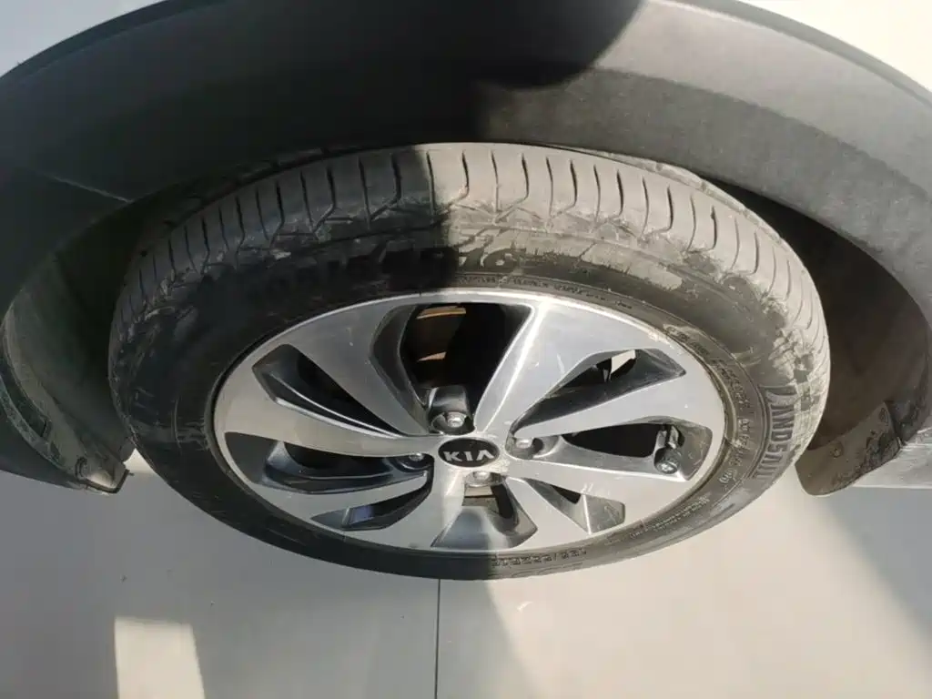 Kia KX Cross — миниатюра 23