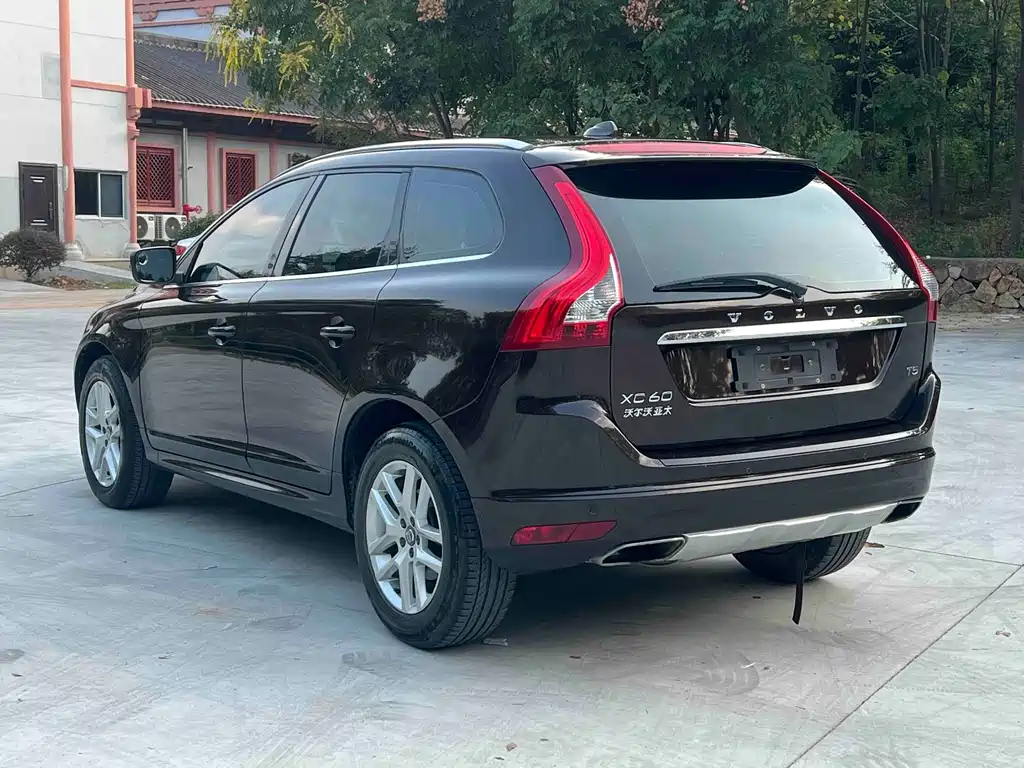 Volvo XC60 — миниатюра 3