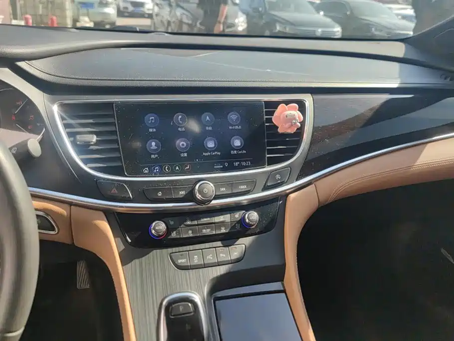 Buick LaCrosse — миниатюра 13
