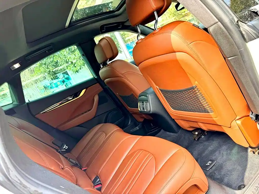 Maserati Levante — миниатюра 10