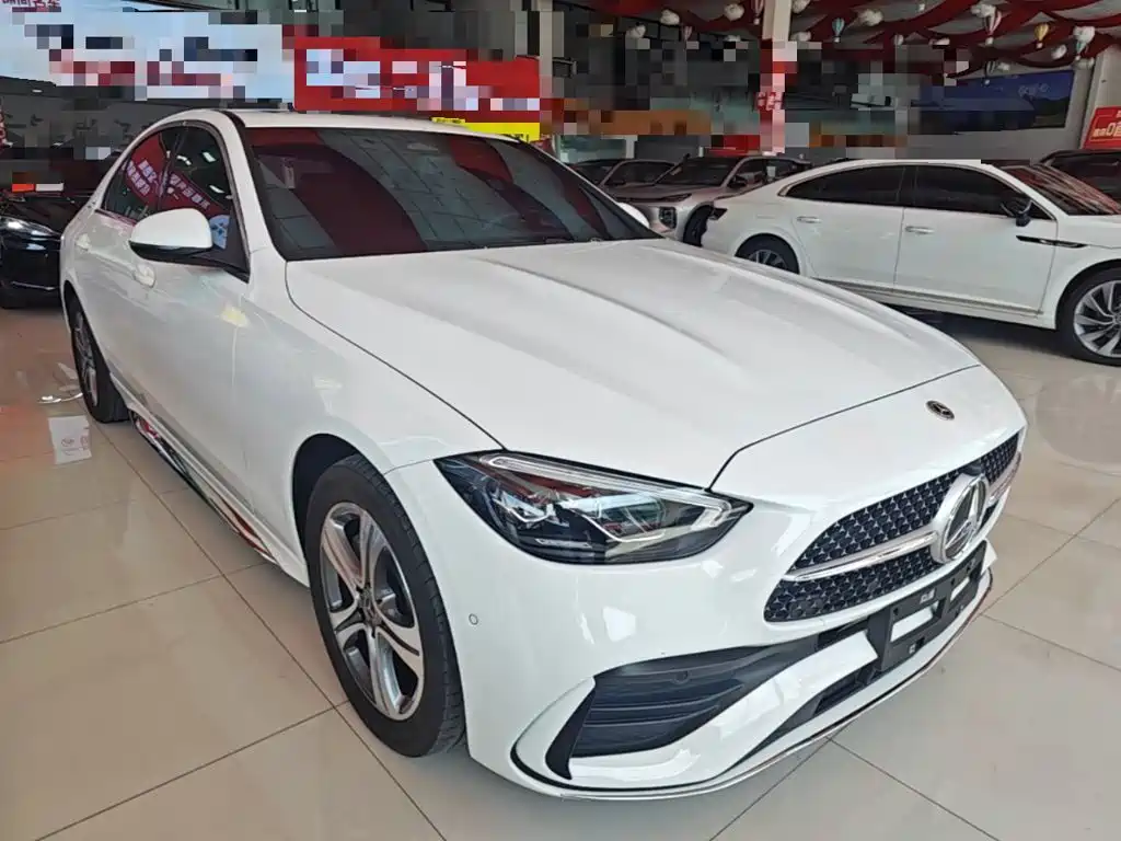 Mercedes-Benz C-Class — миниатюра 4
