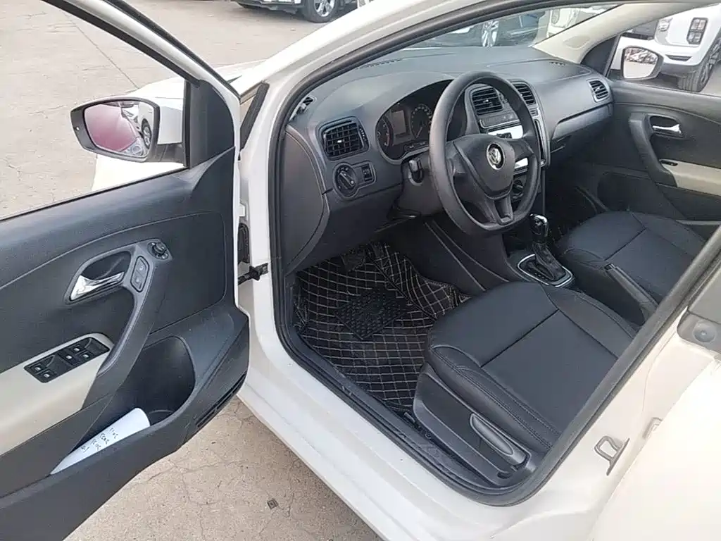 Volkswagen Polo — миниатюра 16