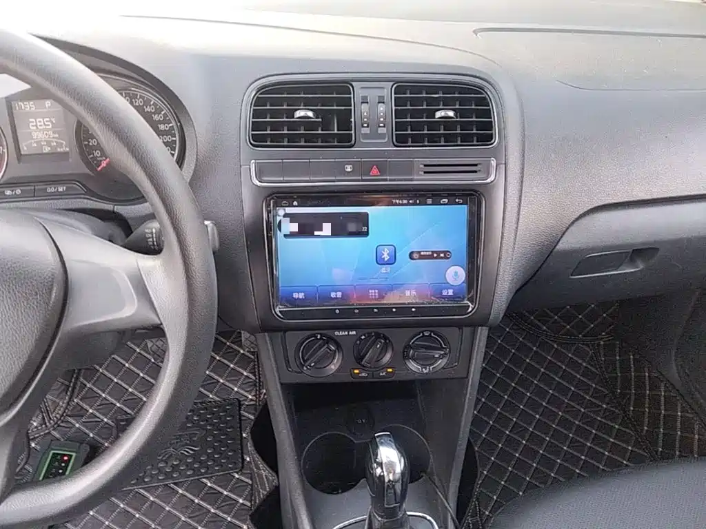 Volkswagen Polo — миниатюра 13