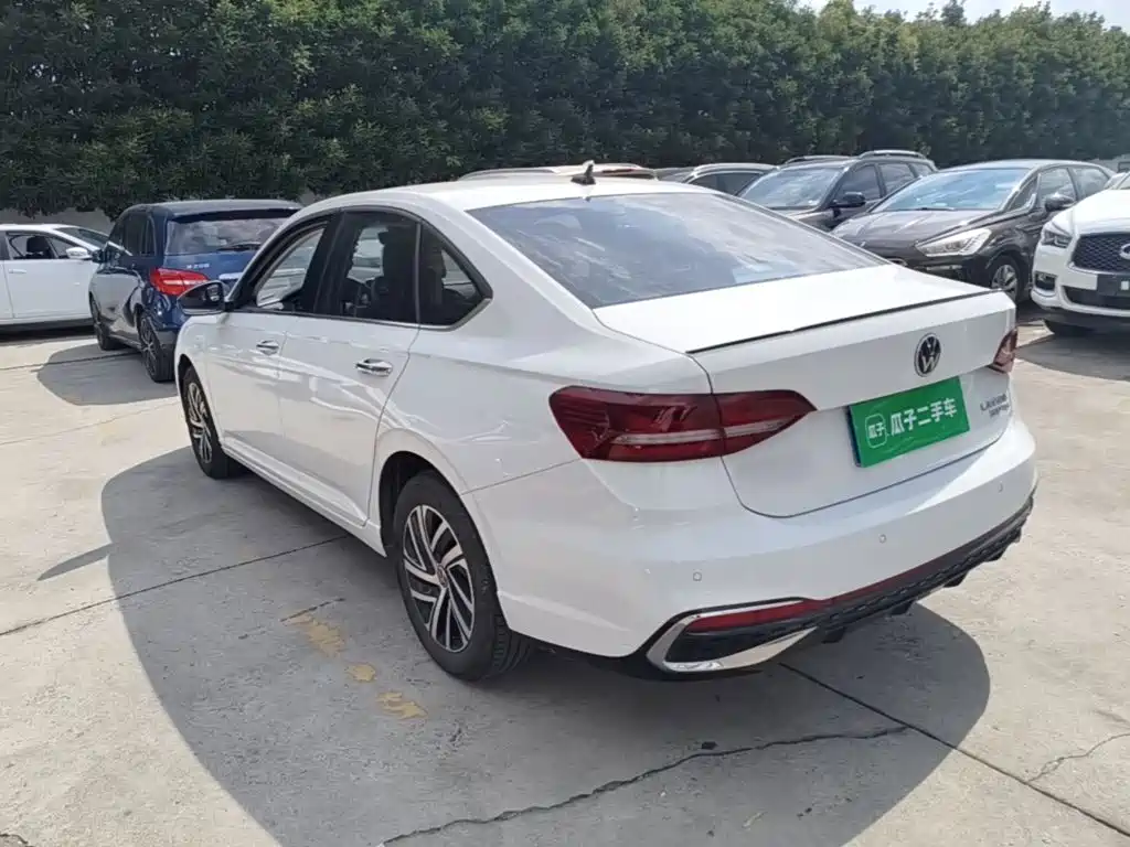 Volkswagen Lavida — миниатюра 5