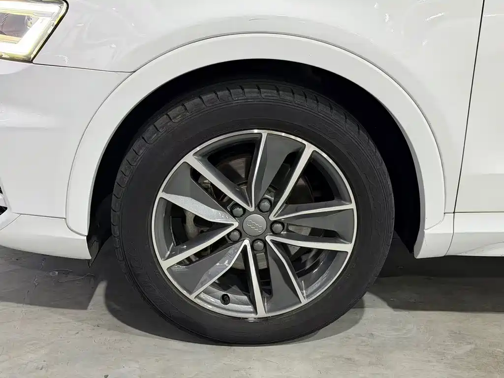 Audi Q3 — миниатюра 4