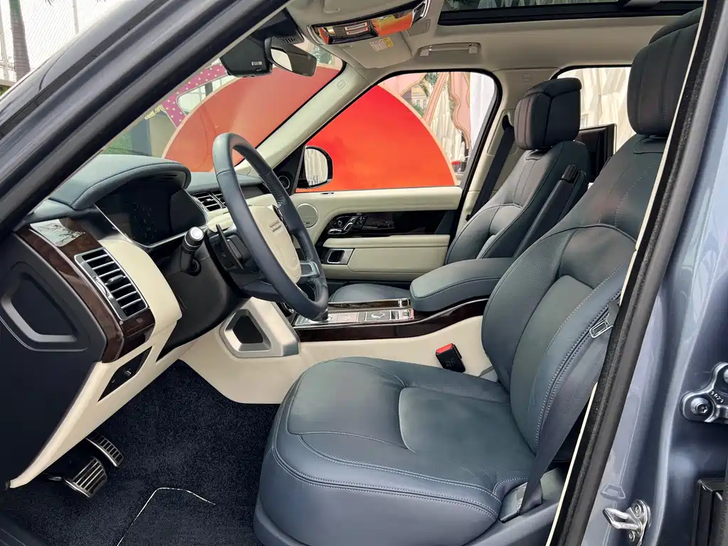Land Rover Range Rover — миниатюра 10
