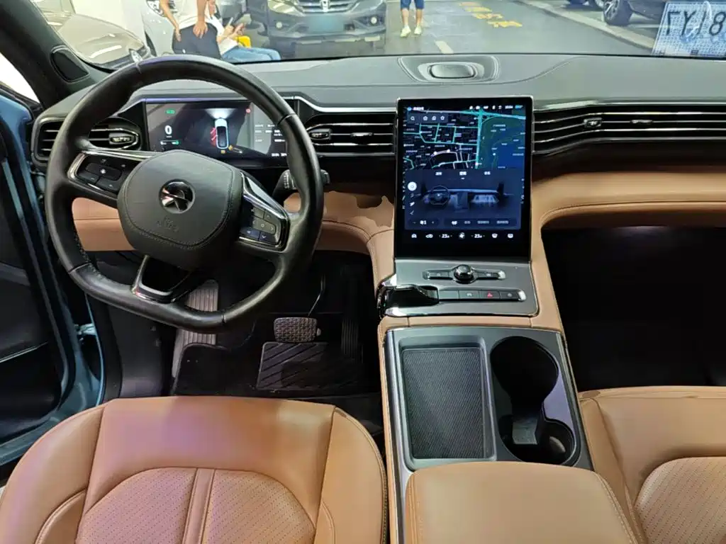 NIO ES6 — миниатюра 10