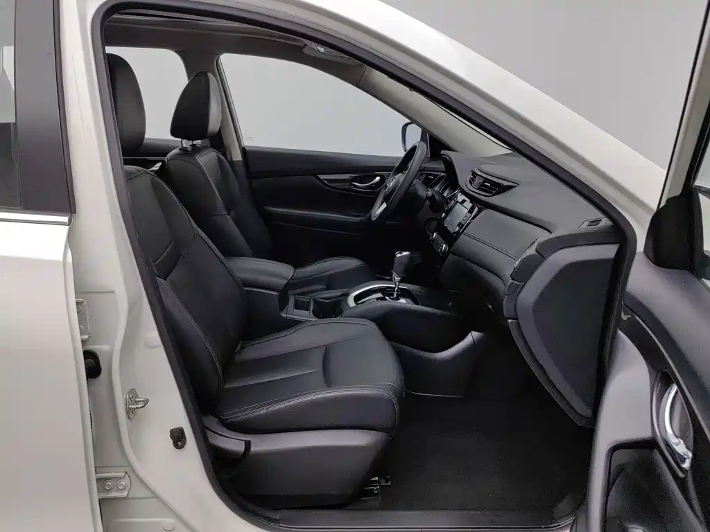 Nissan X-Trail — миниатюра 23