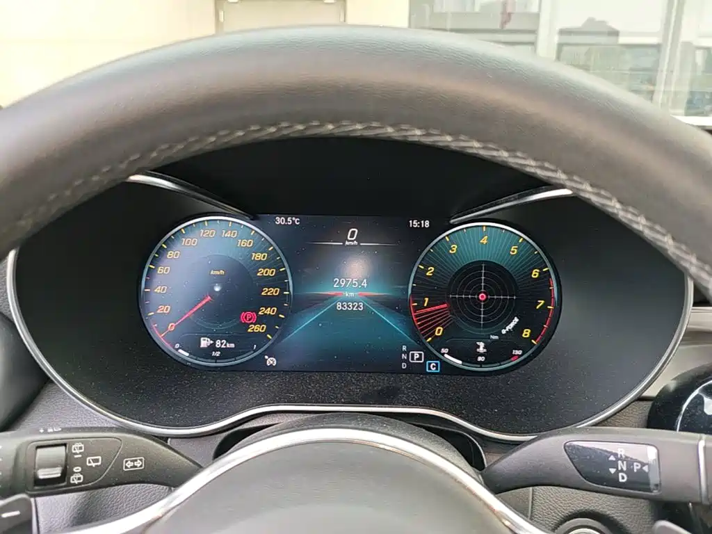 Mercedes-Benz GLC — миниатюра 12