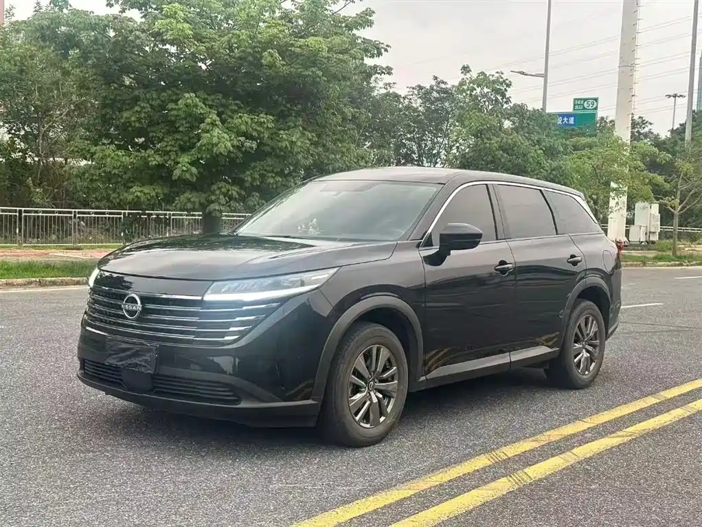 Nissan Teramont 2024