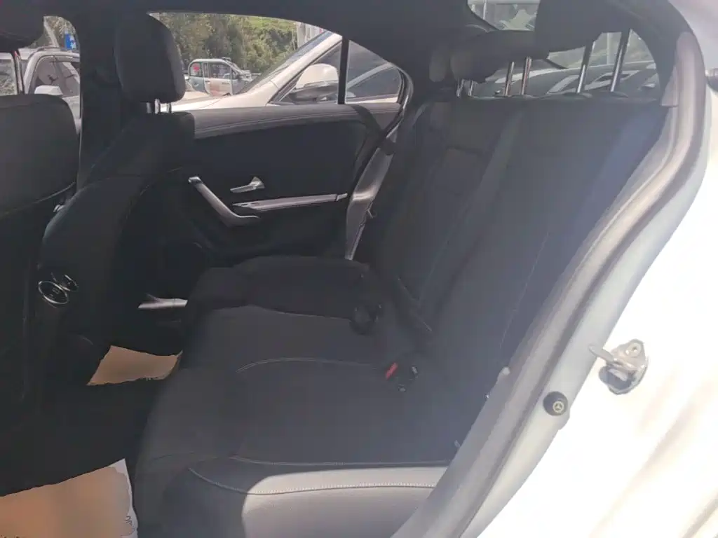 Mercedes-Benz A-Class — миниатюра 17