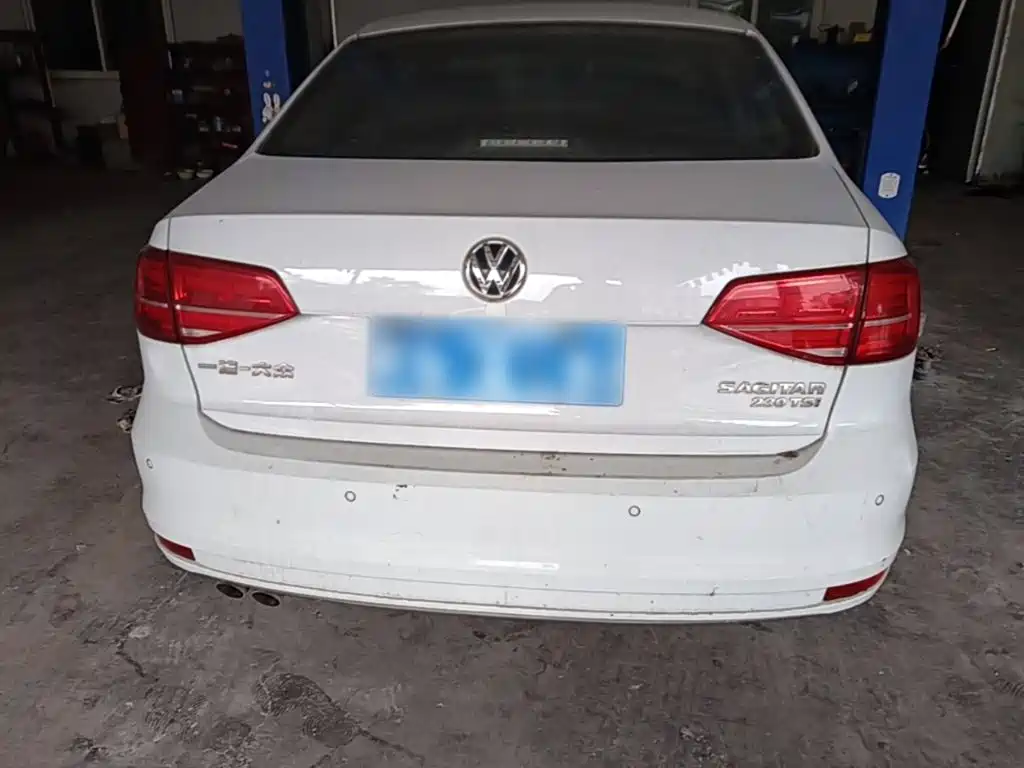 Volkswagen Sagitar — миниатюра 6