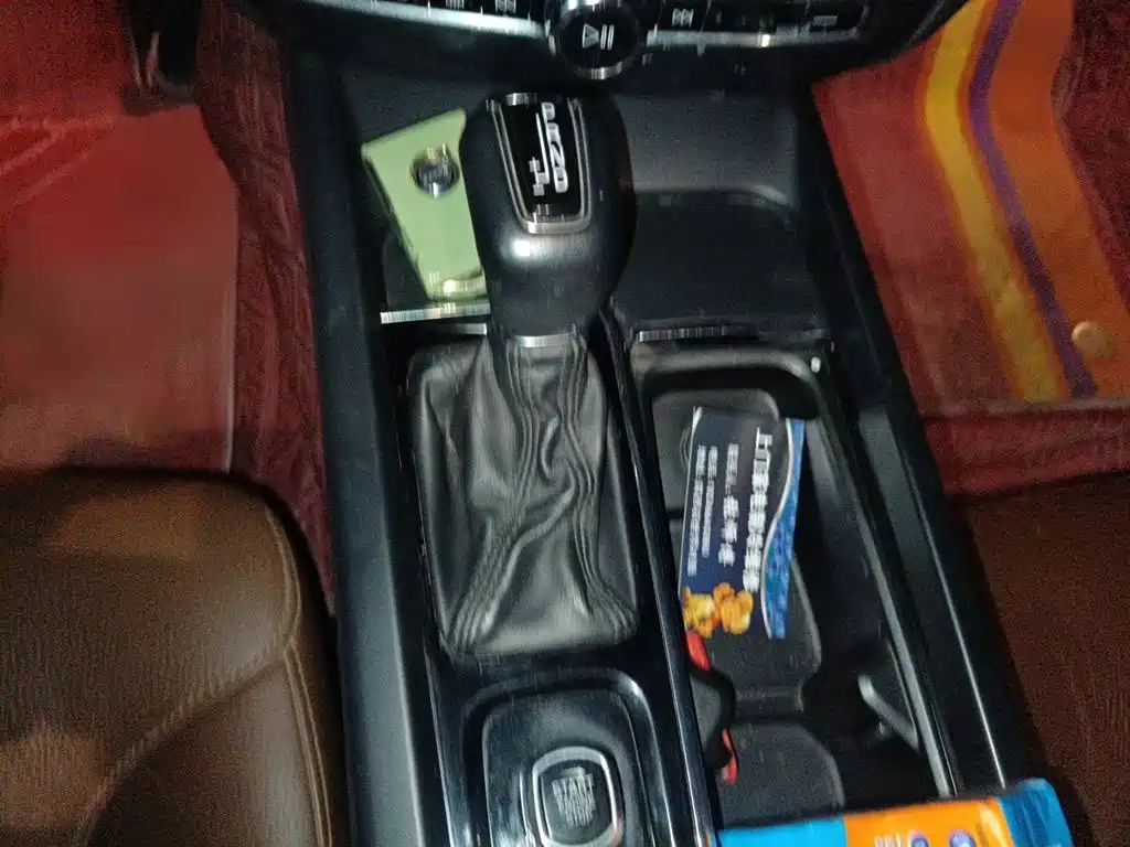 Volvo S60 — миниатюра 7