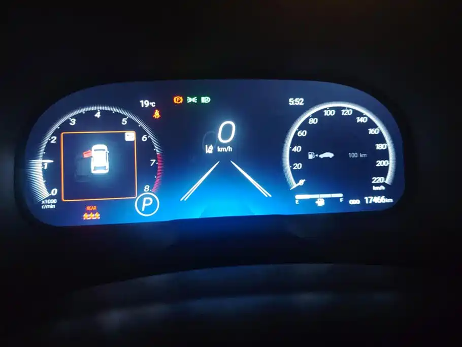 Toyota RAV4 — миниатюра 14