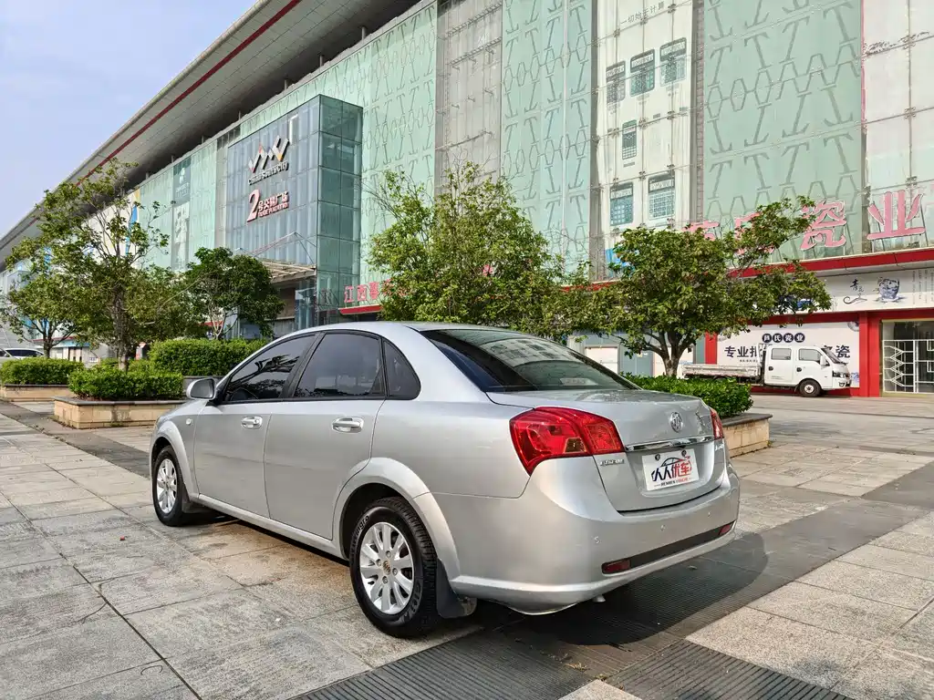 Buick Excelle 2013 1.5L AT
