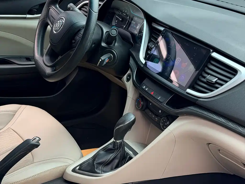 Buick Excelle — миниатюра 19