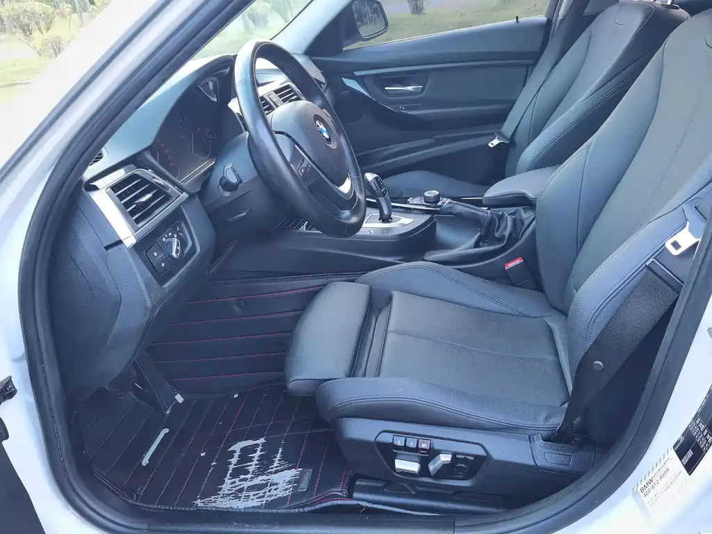 BMW 3 Series — миниатюра 11