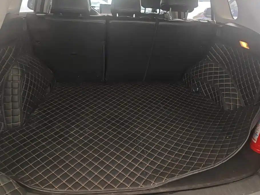 Toyota RAV4 — миниатюра 4