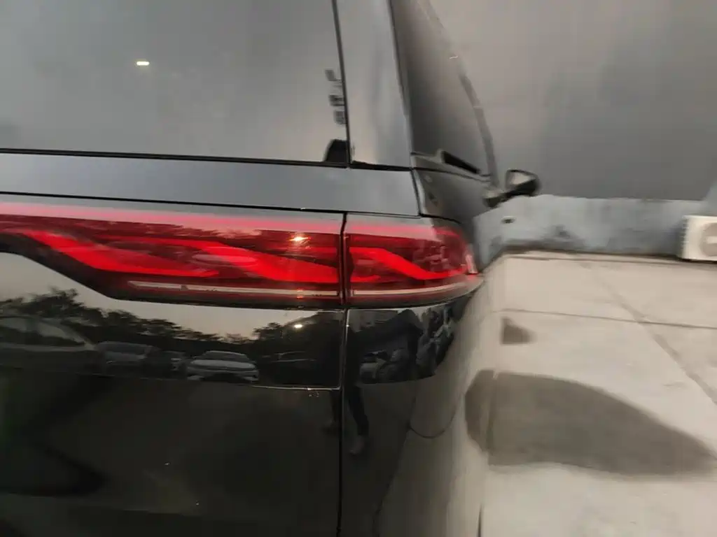BYD M9 — миниатюра 8