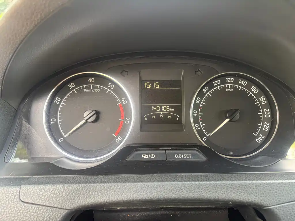 Skoda Rapid Spaceback — миниатюра 8