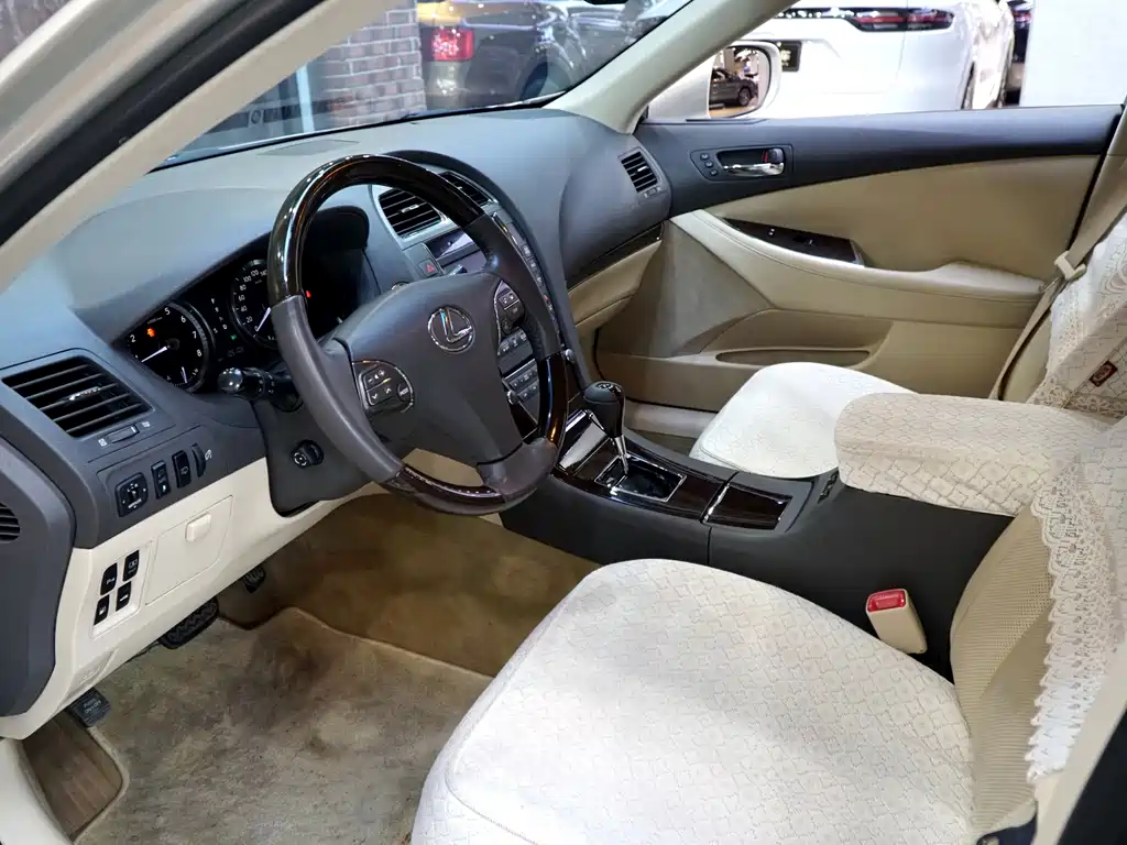Lexus ES 2010 240 Luxury