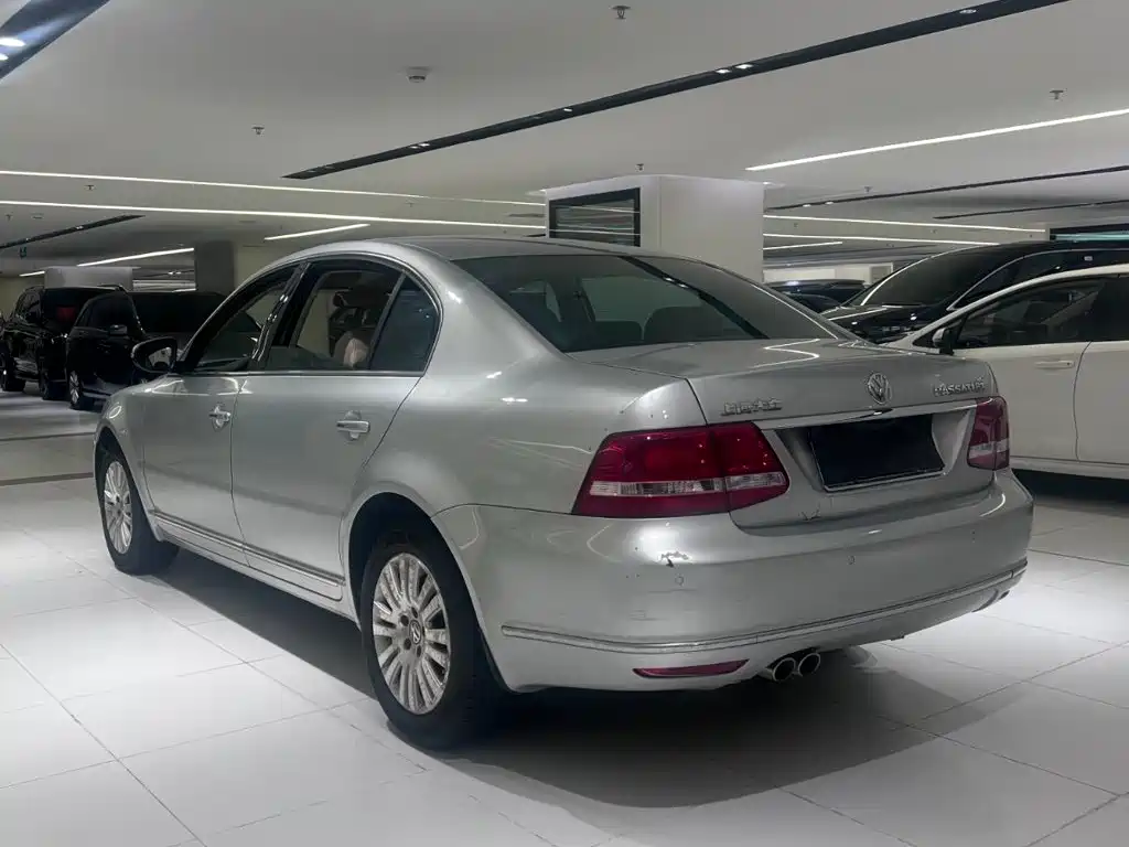 Volkswagen Passat Lingyu — миниатюра 7