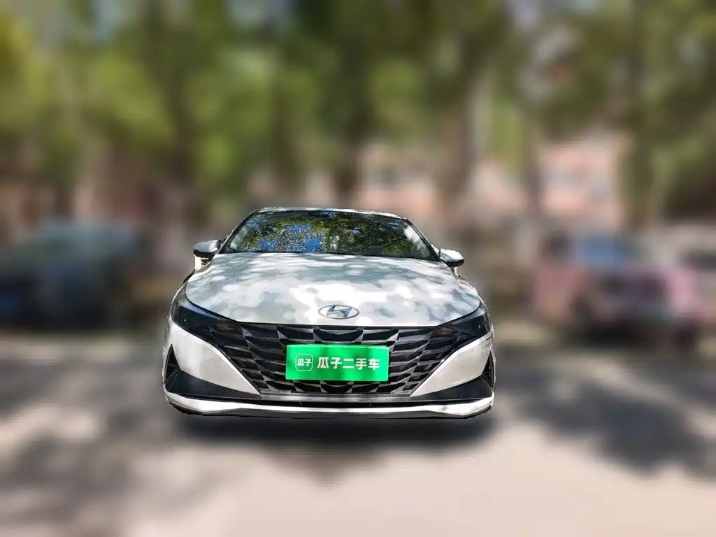 Hyundai Elantra — миниатюра 2