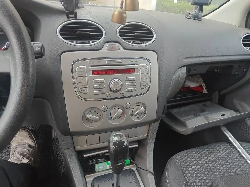 Ford Focus — миниатюра 15