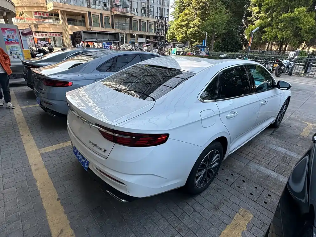 Geely Xingrui — миниатюра 13