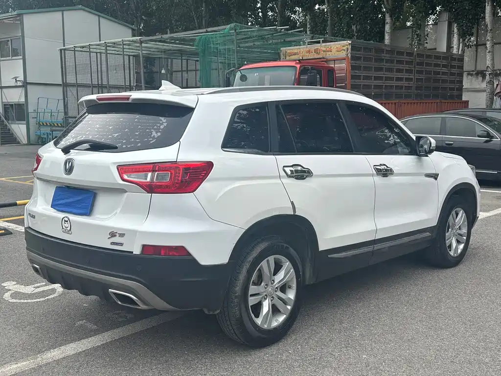 Changan CS75 — миниатюра 7