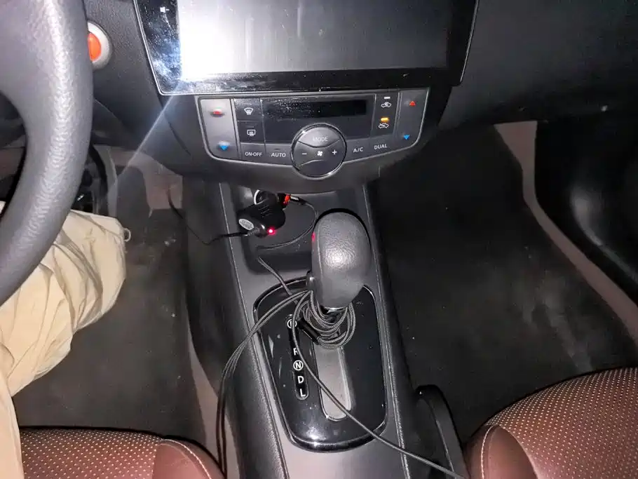 Nissan Tiida — миниатюра 16