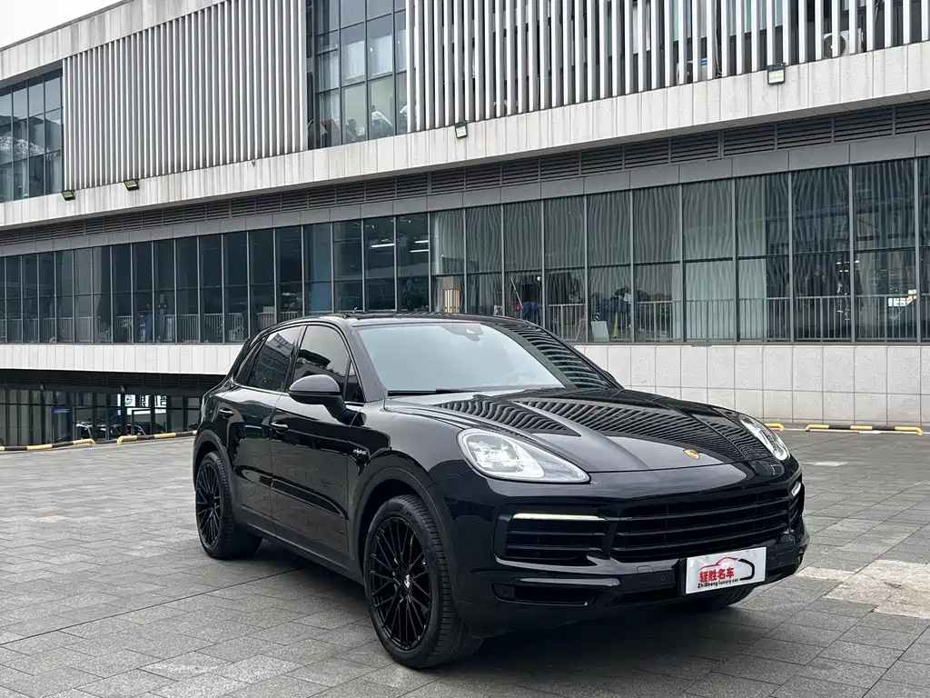 Porsche Cayenne Hybrid — миниатюра 3
