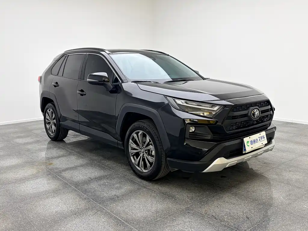 Toyota RAV4 — миниатюра 3
