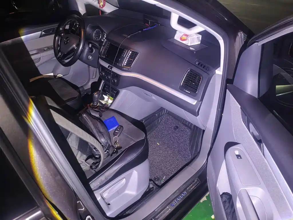 Volkswagen Sharan — миниатюра 19