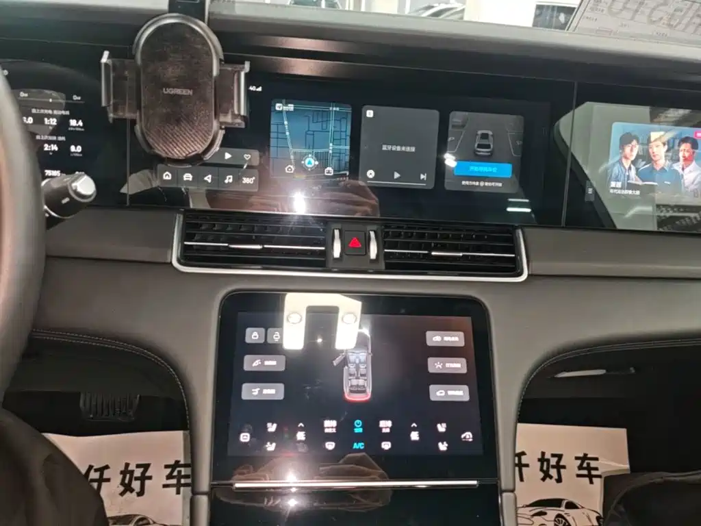 Li Auto Li ONE — миниатюра 13