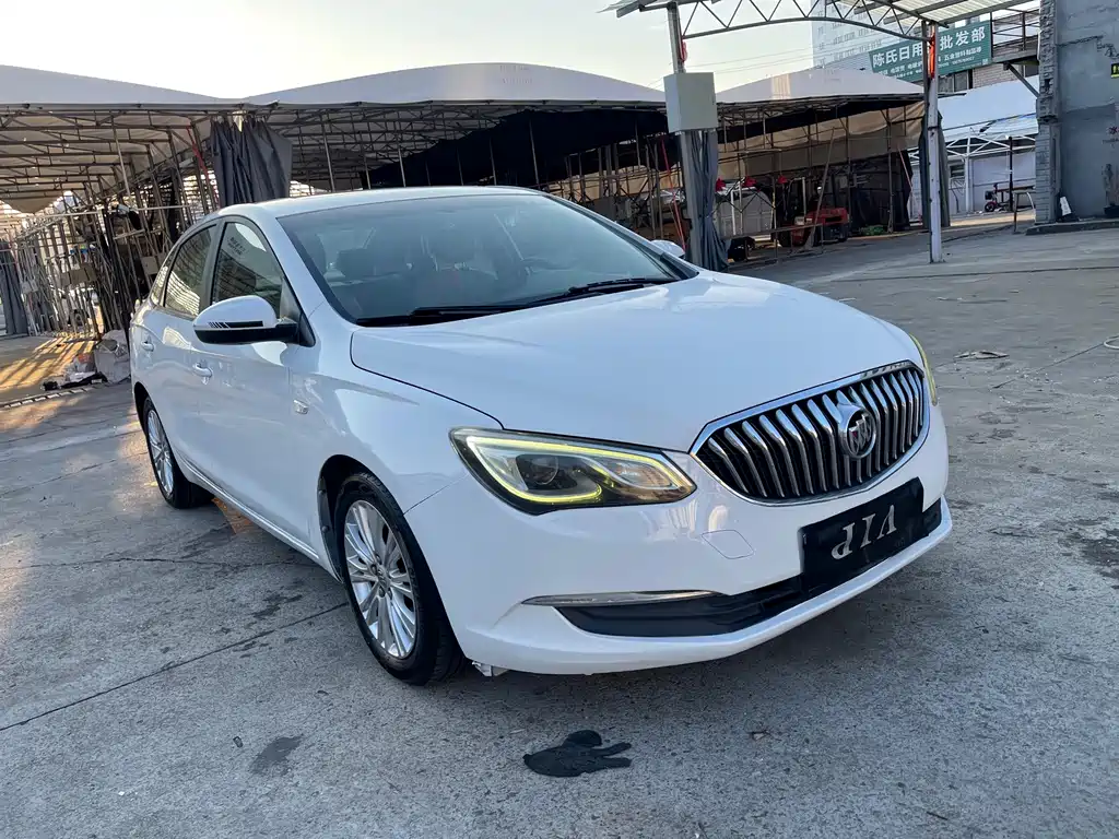 Buick Excelle — миниатюра 3