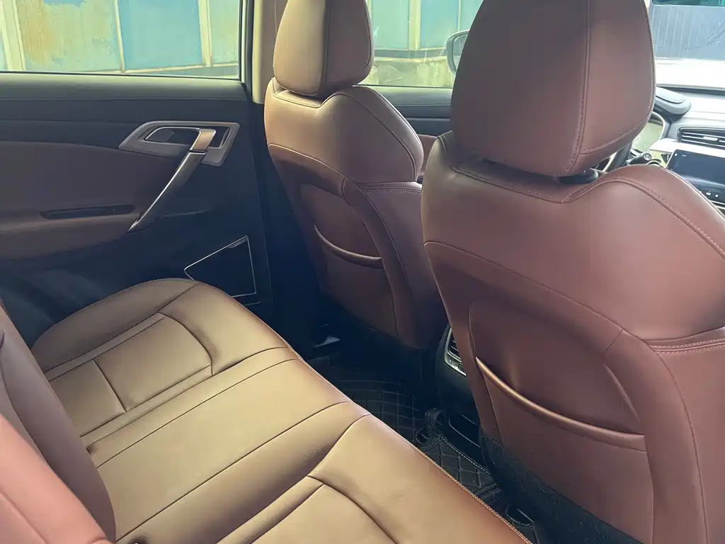 Geely Boyue — миниатюра 8