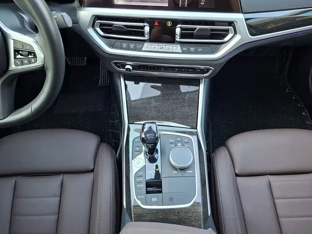 BMW 3 Series — миниатюра 14