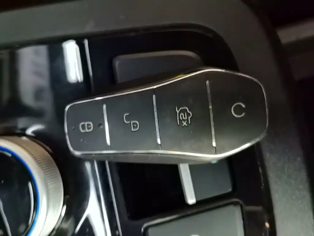 BYD e2 — миниатюра 9