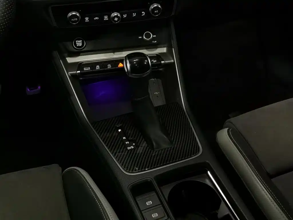 Audi Q3 — миниатюра 13