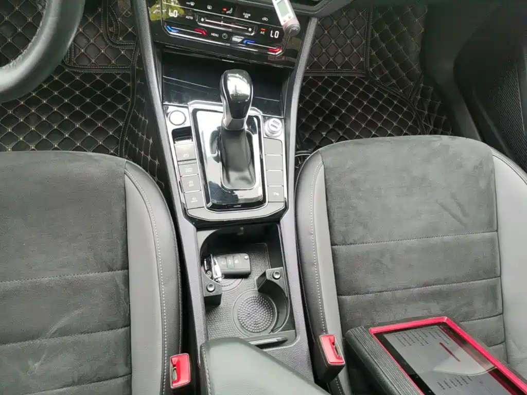 Volkswagen Sagitar — миниатюра 14