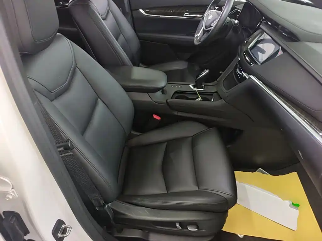 Cadillac XT5 — миниатюра 25