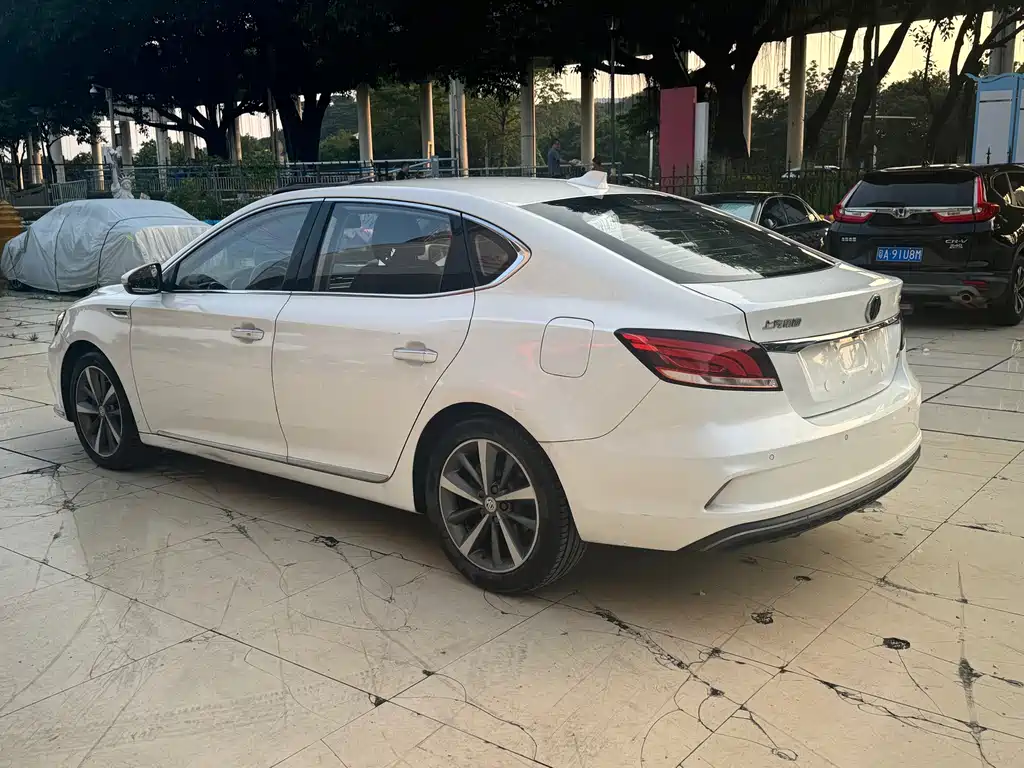 MG 6 New Energy — миниатюра 6