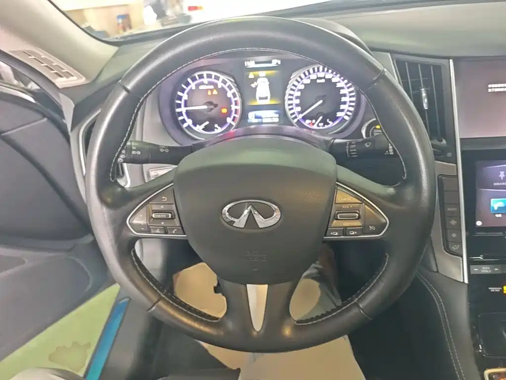 Infiniti Q50L — миниатюра 11