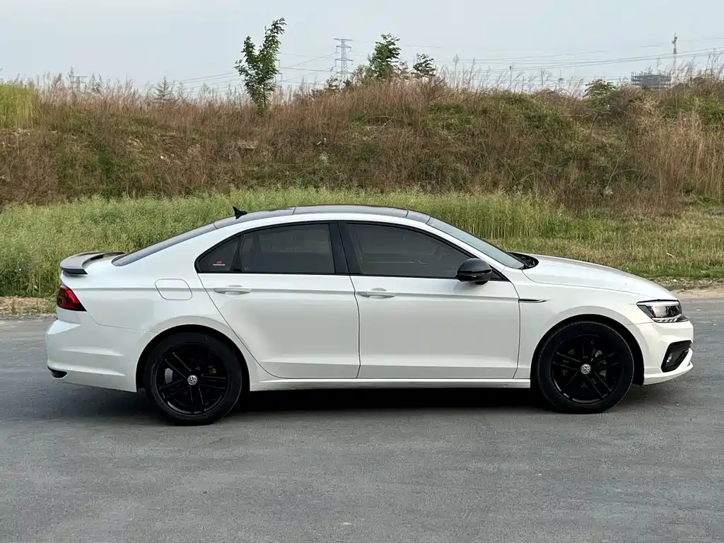 Volkswagen Lamando 2021 280TSI DSG Comfort