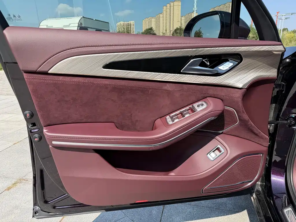 Hongqi Hongqi H9 — миниатюра 12