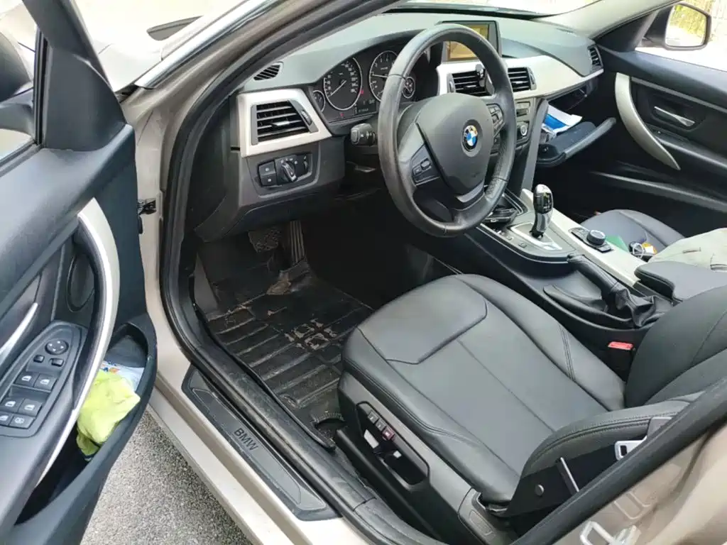 BMW 3 Series — миниатюра 21